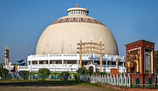 Nagpur is  Very Famous place for visit with Force Urbania